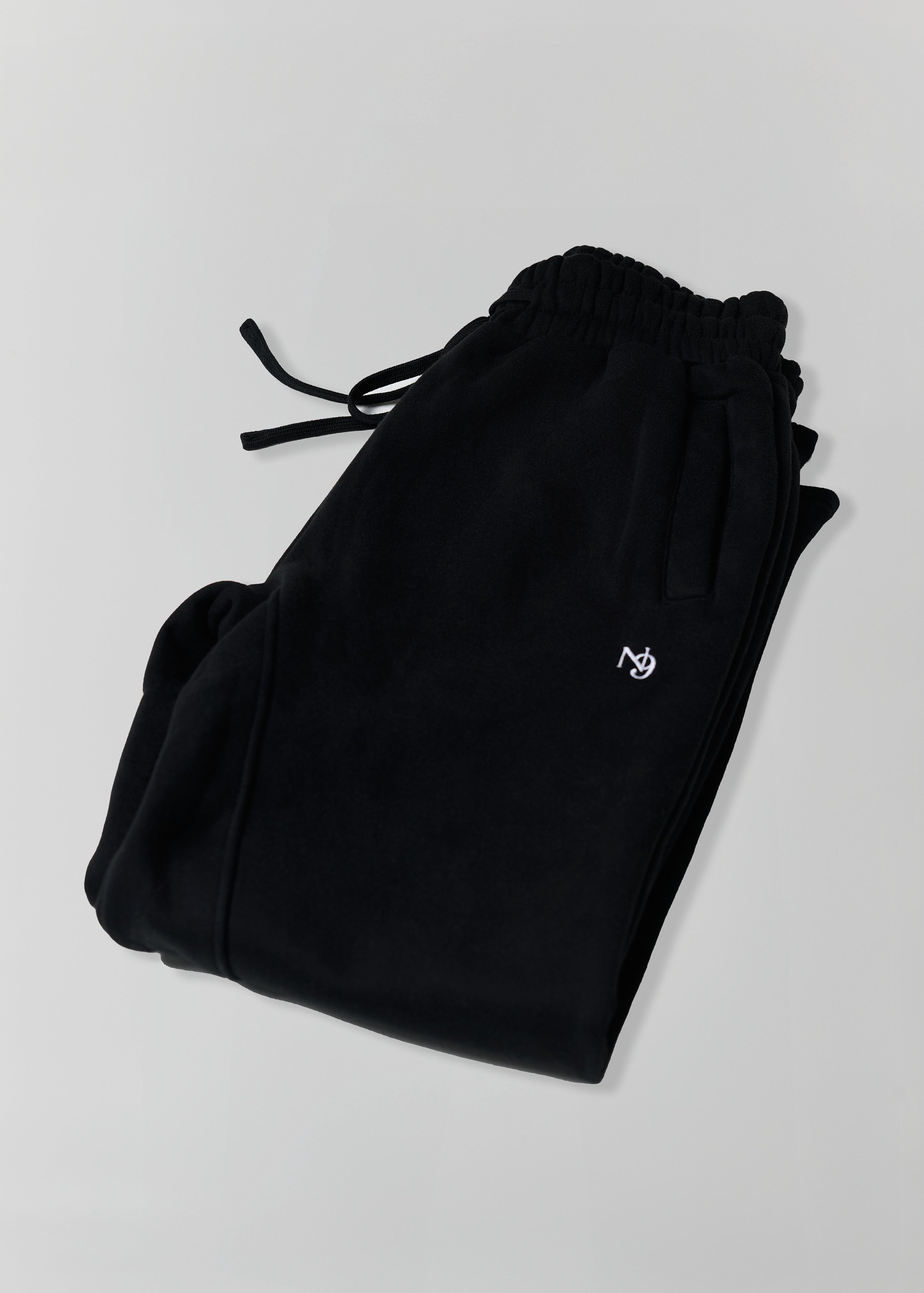 Neuf. Signature Sweatpants - Black